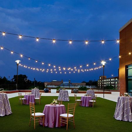 Unc Charlotte Marriott Hotel & Conference Center エクステリア 写真