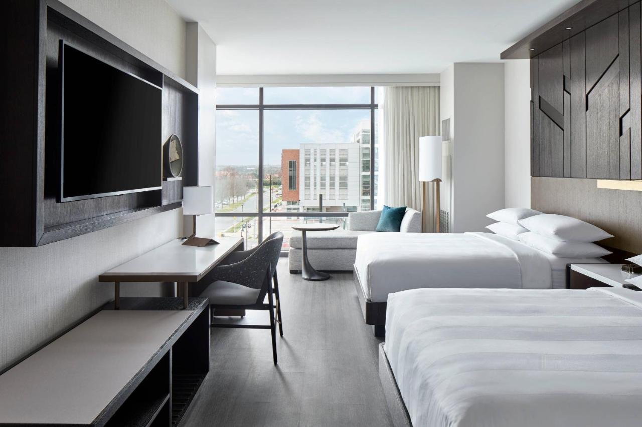 Unc Charlotte Marriott Hotel & Conference Center エクステリア 写真