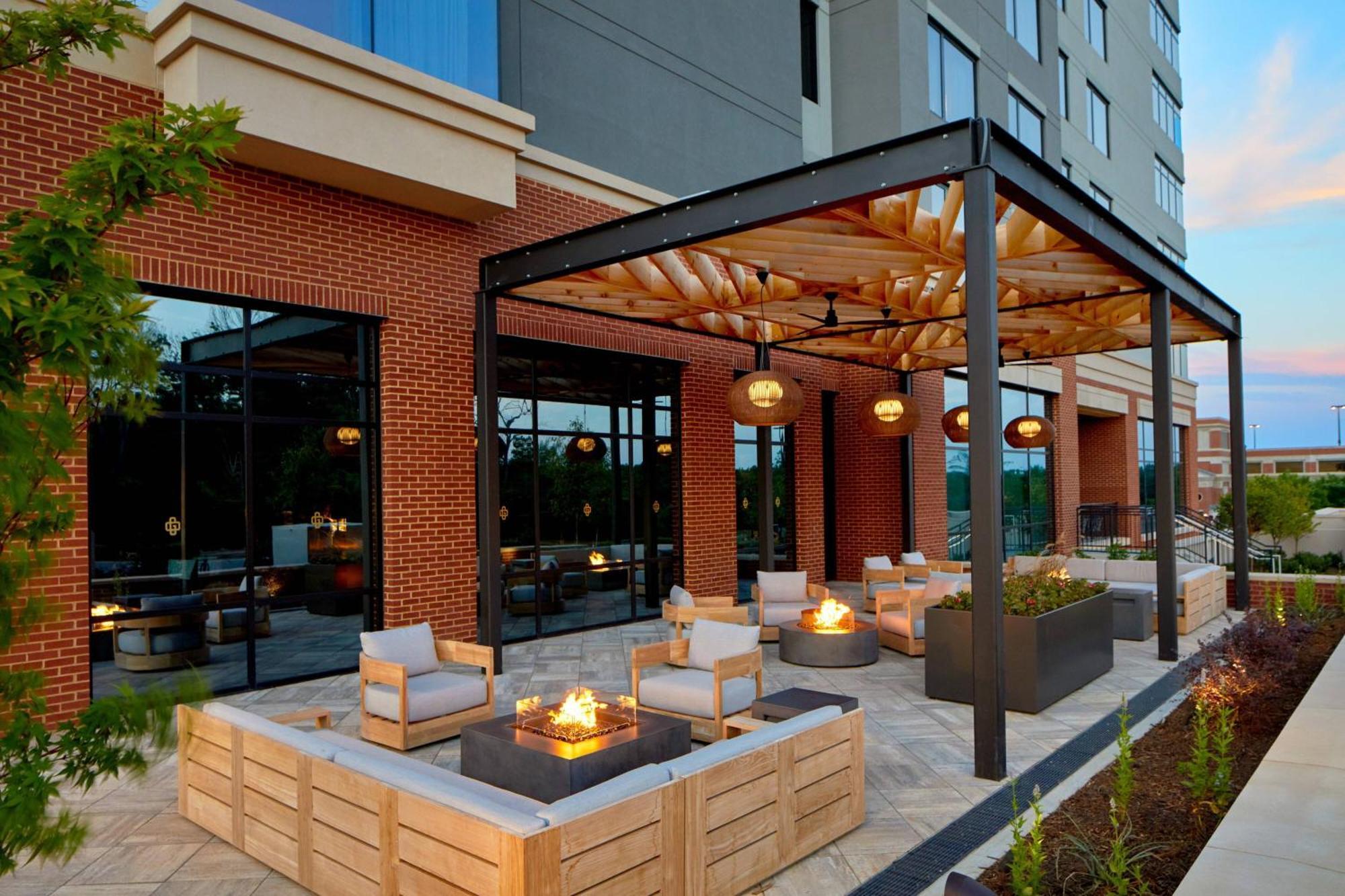 Unc Charlotte Marriott Hotel & Conference Center エクステリア 写真