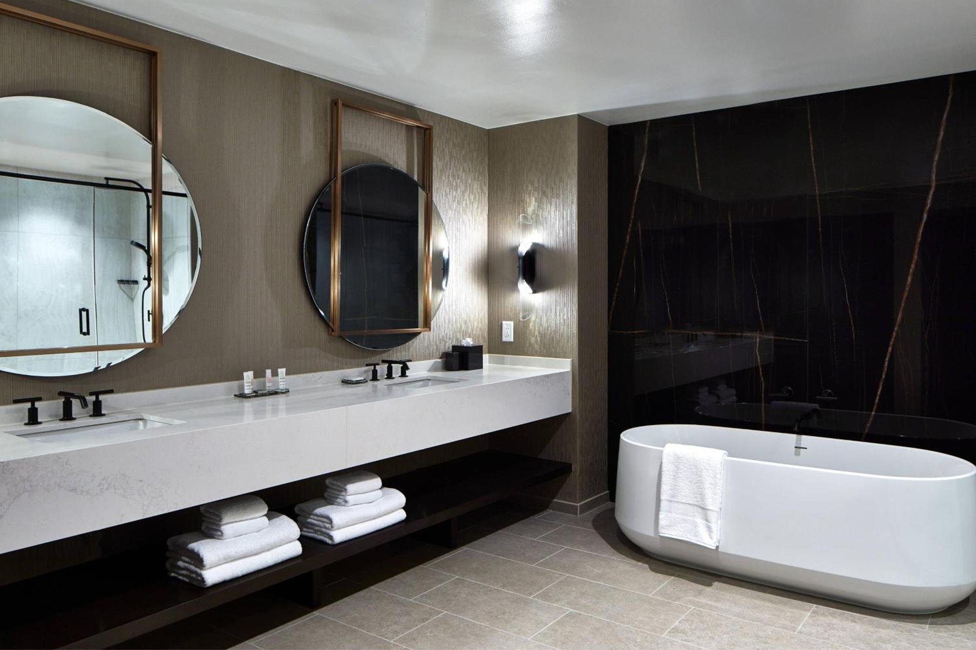 Unc Charlotte Marriott Hotel & Conference Center エクステリア 写真